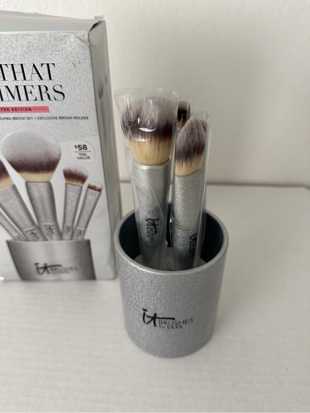 IT Cosmetics All That Shimmers 5-Piece Luxe Brush Set w/ Holder LIMITED EDITION
